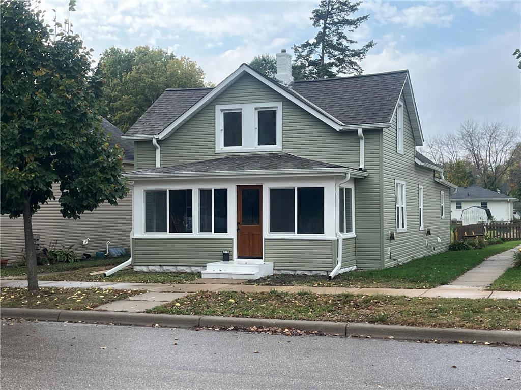 215 N Maple Street Chaska MN 55318 7084450 image1
