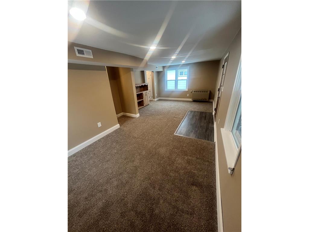 215 N Maple Street Chaska MN 55318 7084450 image4