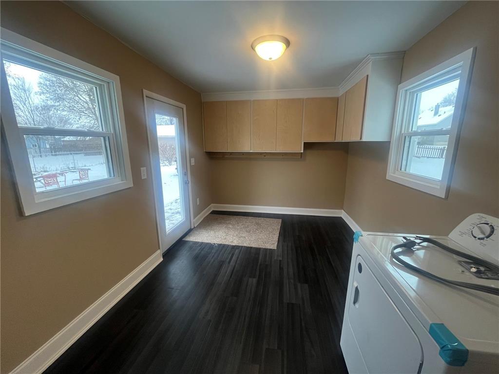 215 N Maple Street Chaska MN 55318 7084450 image6