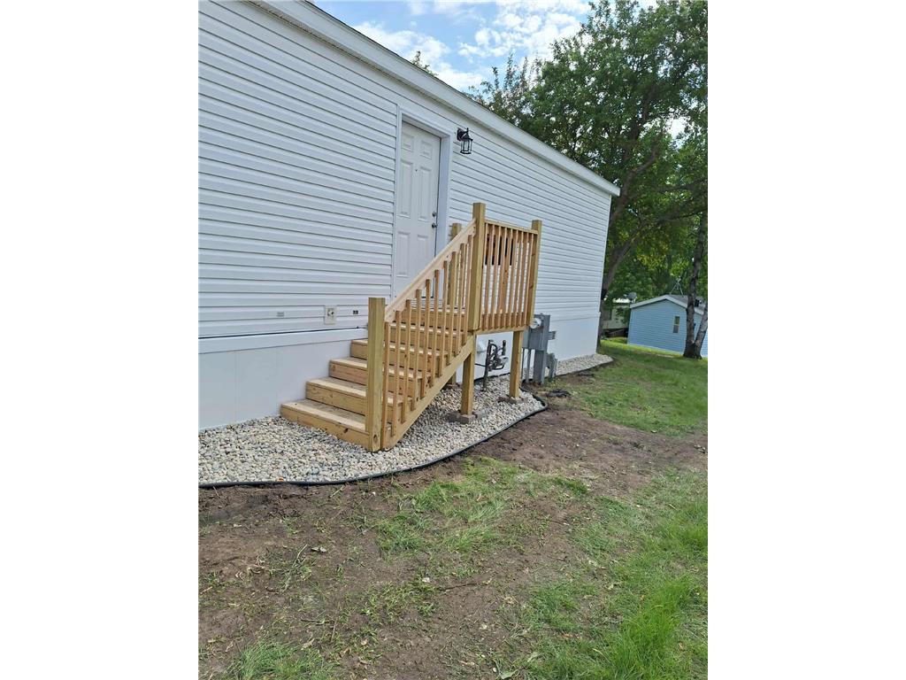 215 N McKay Avenue #43 Alexandria MN 56308 7053626 image6