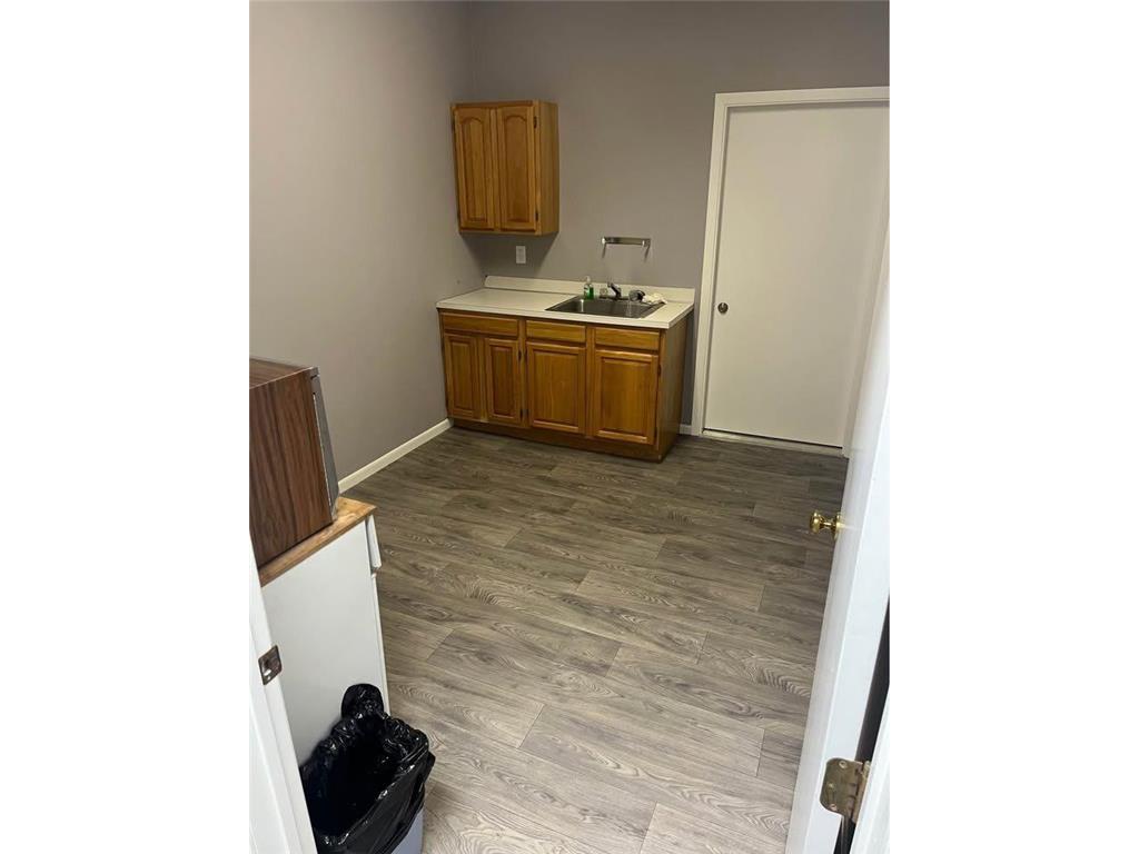 215 N Meridian Street Belle Plaine MN 56011 7072357 image5