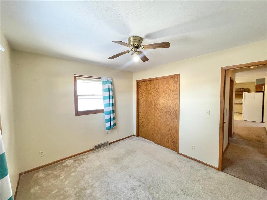 215 N Swain Street Redwood Falls MN 56283 7001654 image19