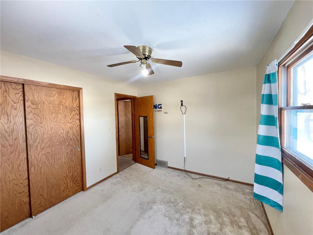 215 N Swain Street Redwood Falls MN 56283 7001654 image20