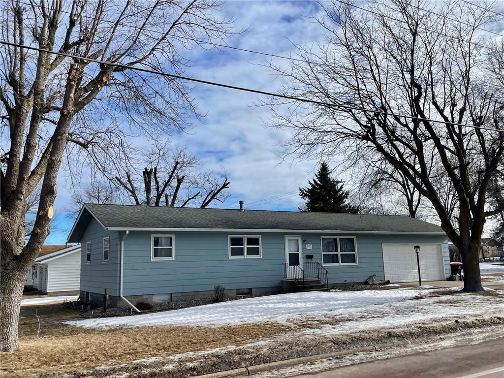 215 N Swain Street Redwood Falls MN 56283 7001654 image27