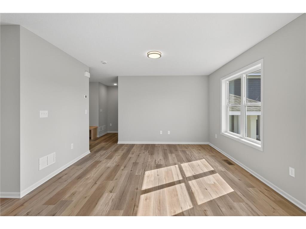 215 N Walnut Street Chaska MN 55318 6787485 image11