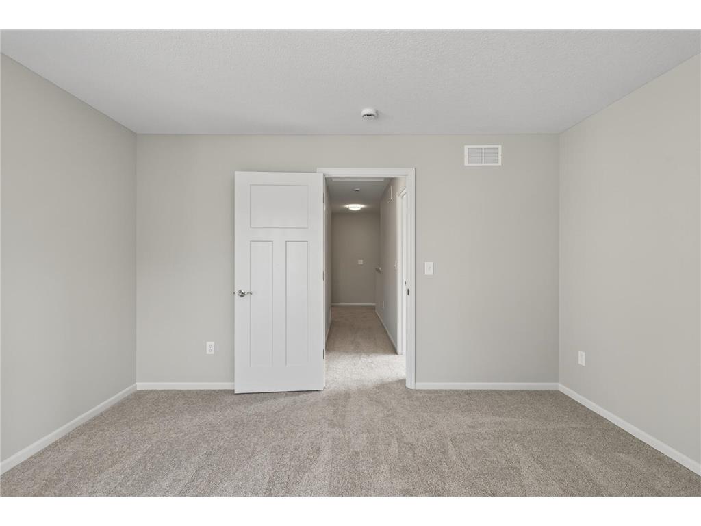 215 N Walnut Street Chaska MN 55318 6787485 image19