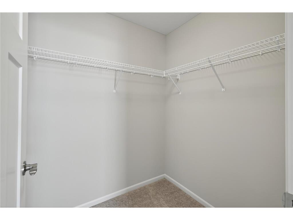 215 N Walnut Street Chaska MN 55318 6787485 image20