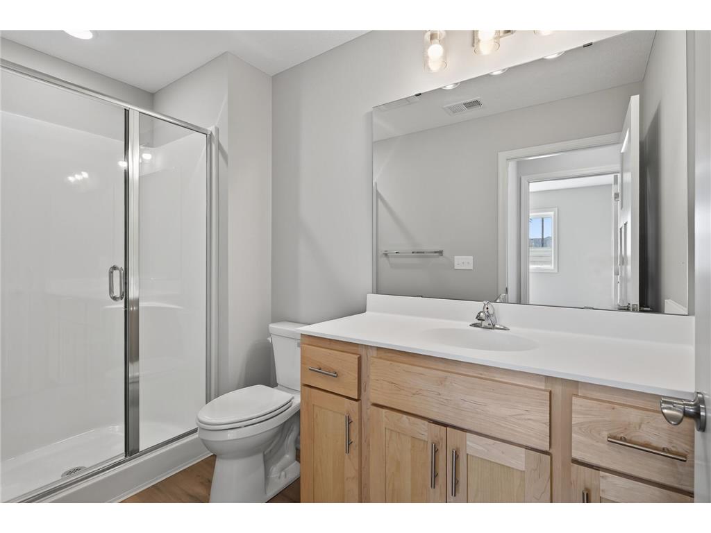 215 N Walnut Street Chaska MN 55318 6787485 image27