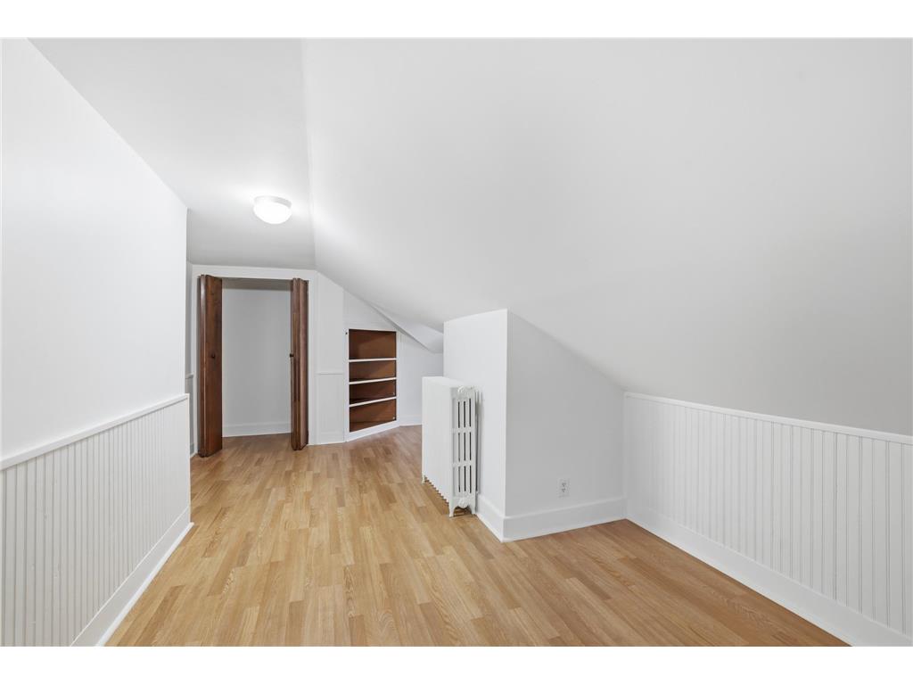 215 Penn Avenue S Minneapolis MN 55405 7066253 image14