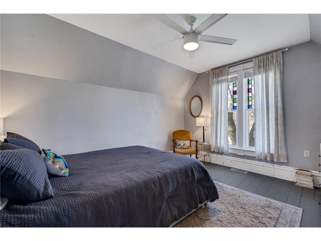 215 S Division Avenue, Spring Grove, MN, 55974 MLS 6518393 Edina