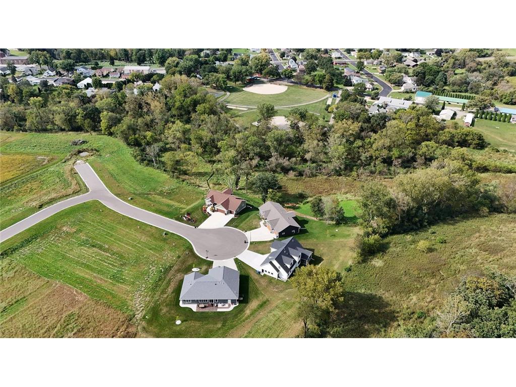215 Sweetwater Drive Rollingstone MN 55969 6575394 image10