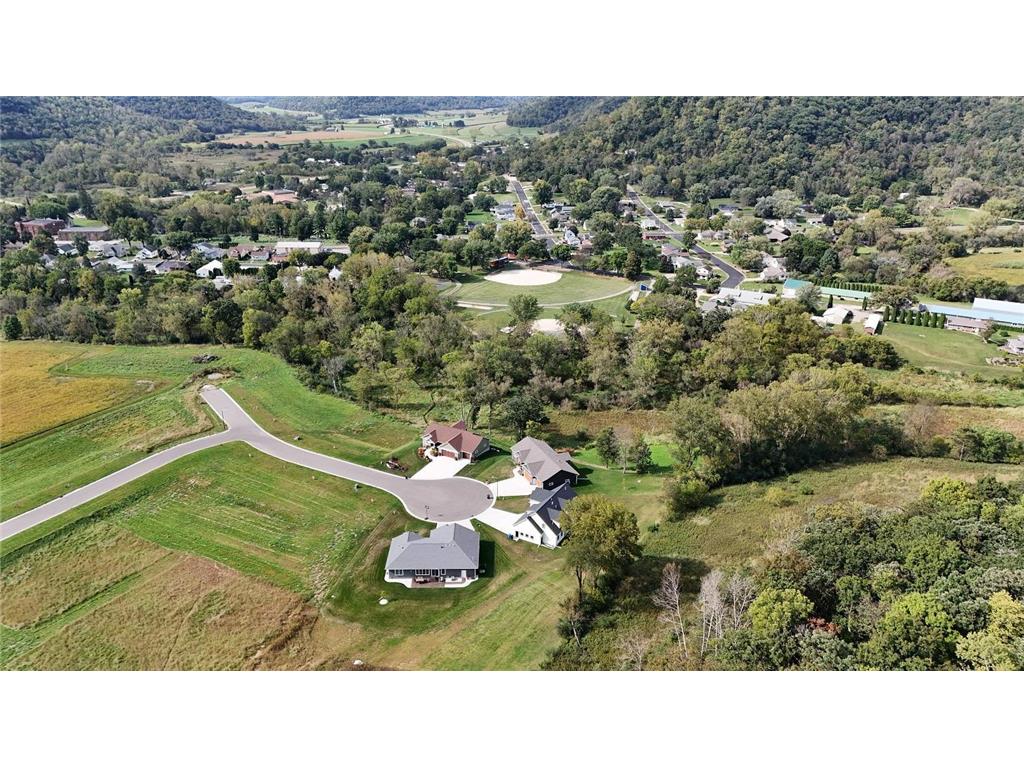 215 Sweetwater Drive Rollingstone MN 55969 6575394 image4