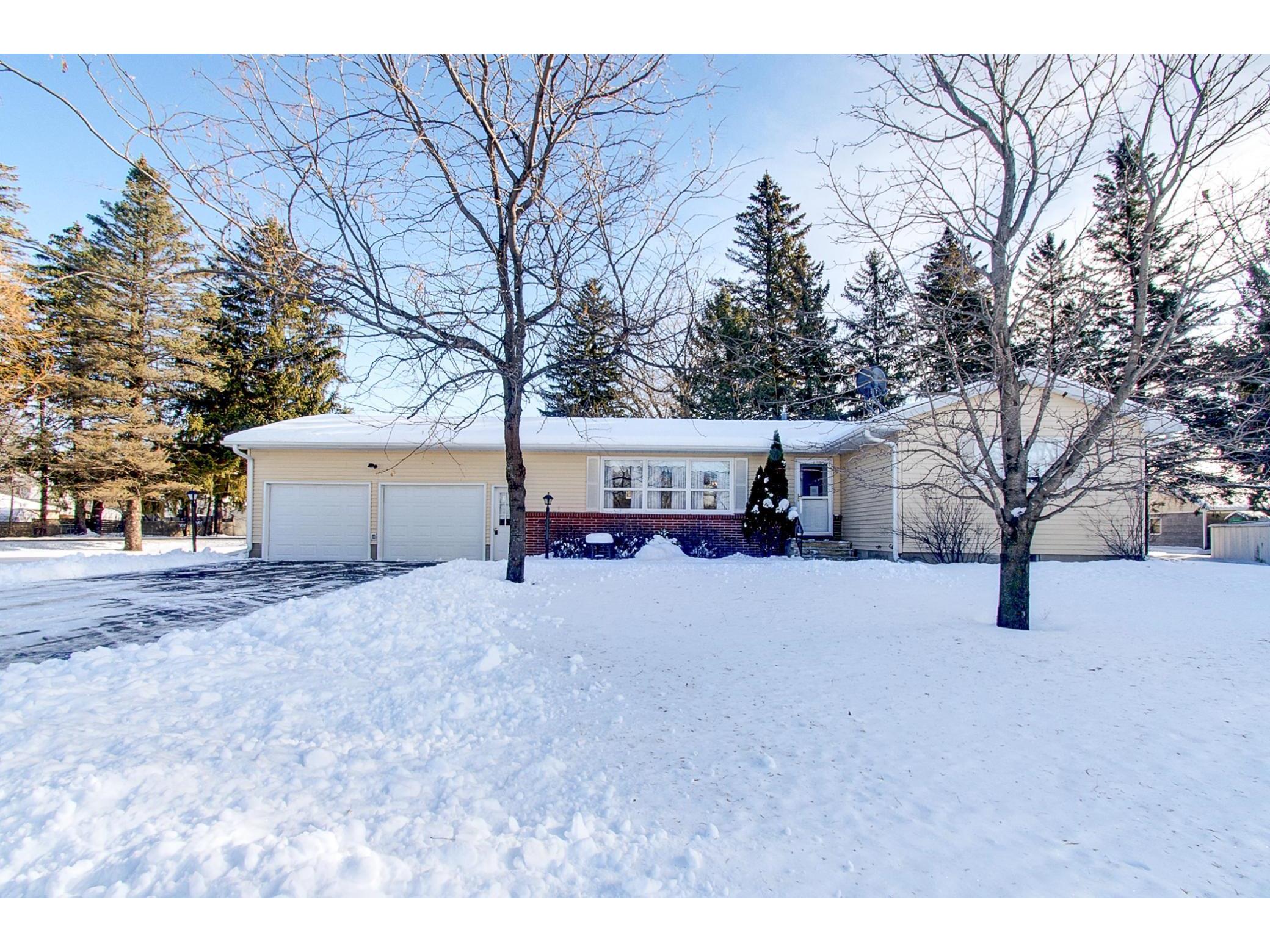 215 Trestle View Road, Kenyon, MN 55946 MLS 6129174 Edina Realty