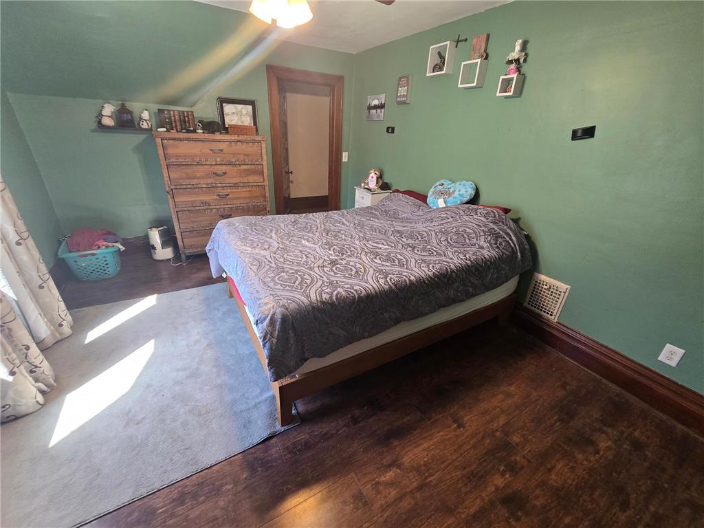 215 W 4th Street Fairmont MN 56031 7081756 image23