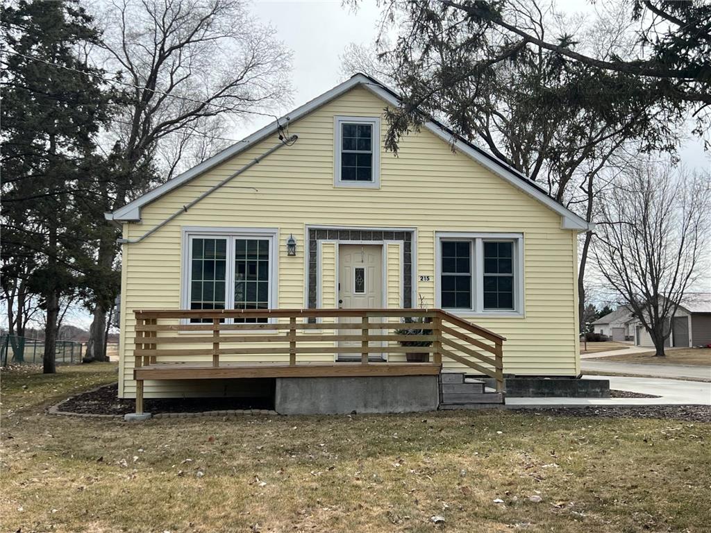 215 W Pike Street Osakis MN 56360 6512109 image1