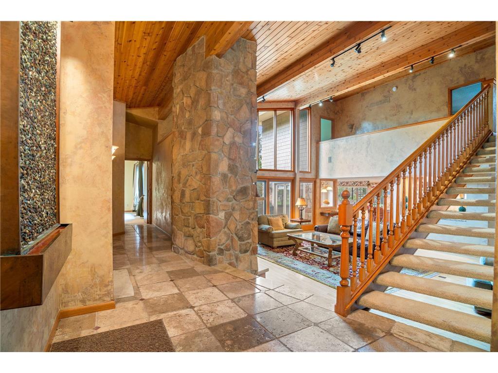 2150 Crestview Drive Chanhassen MN 55331 7060190 image17