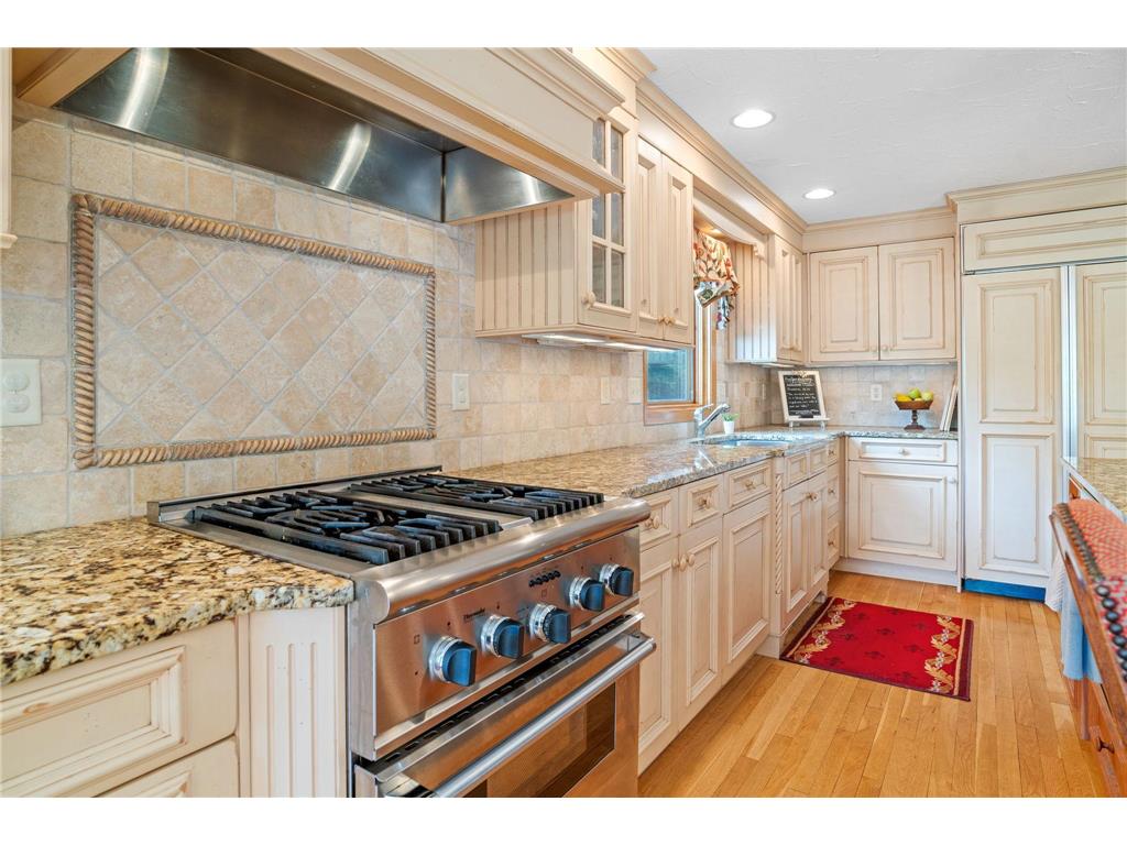 2150 Crestview Drive Chanhassen MN 55331 7060190 image24