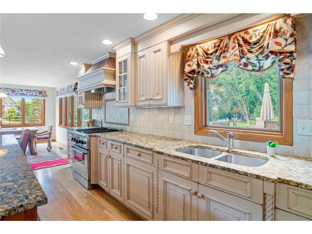2150 Crestview Drive Chanhassen MN 55331 7060190 image27