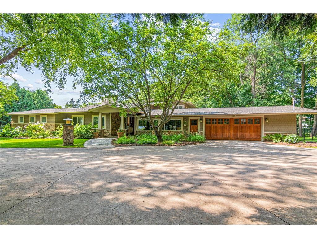 2150 Crestview Drive Chanhassen MN 55331 7060190 image4