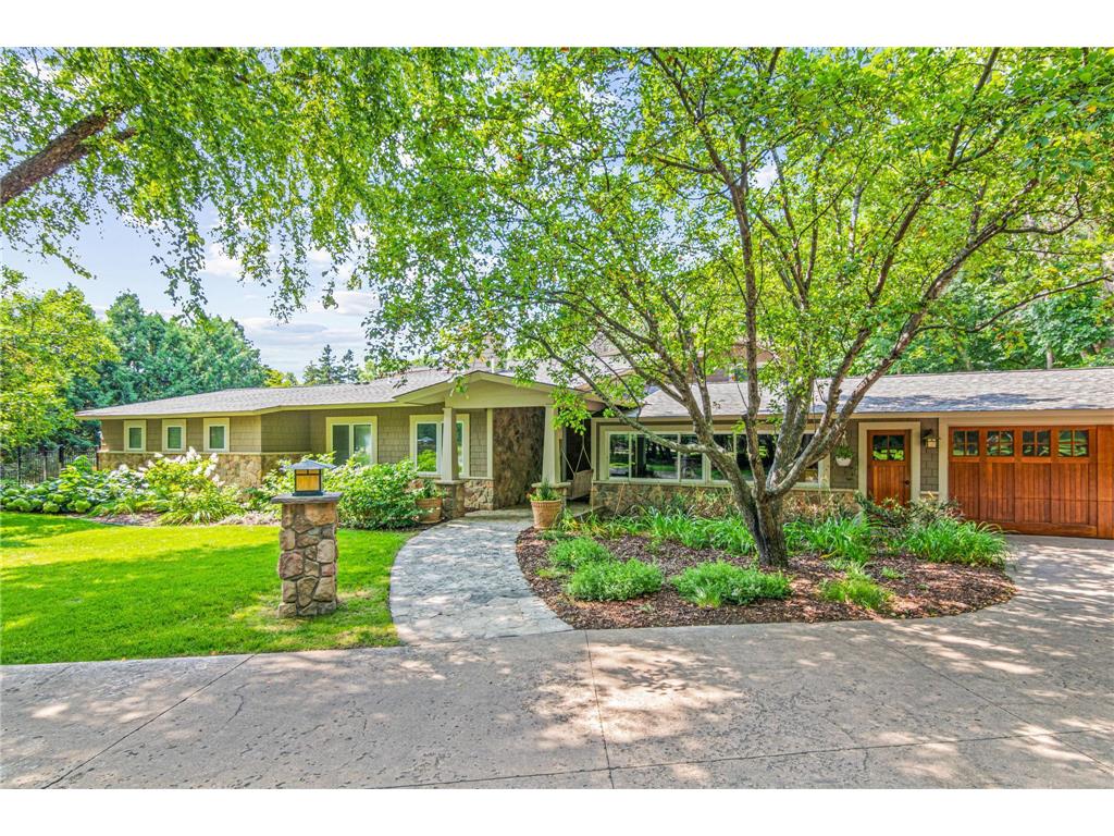 2150 Crestview Drive Chanhassen MN 55331 7060190 image5