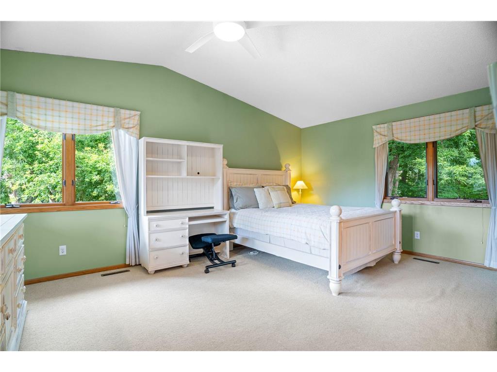2150 Crestview Drive Chanhassen MN 55331 7060190 image50