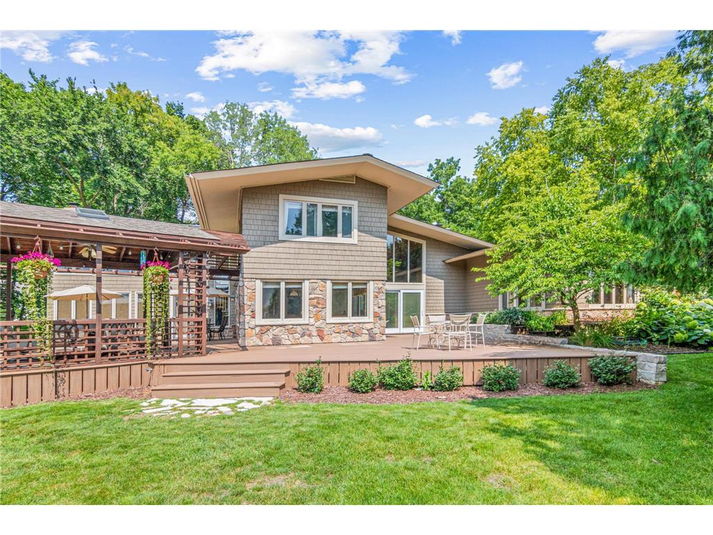2150 Crestview Drive Chanhassen MN 55331 7060190 image9