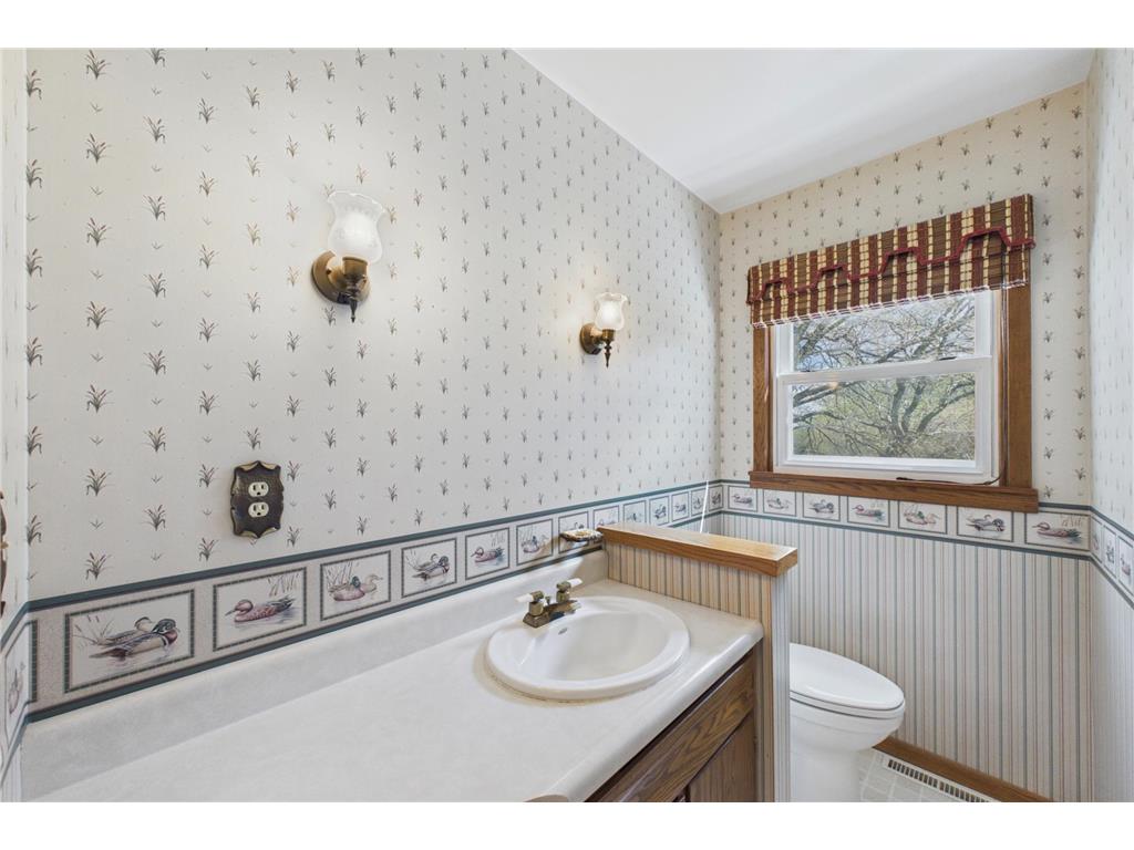 2151 150th Street New Richmond WI 54017 6817685 image17