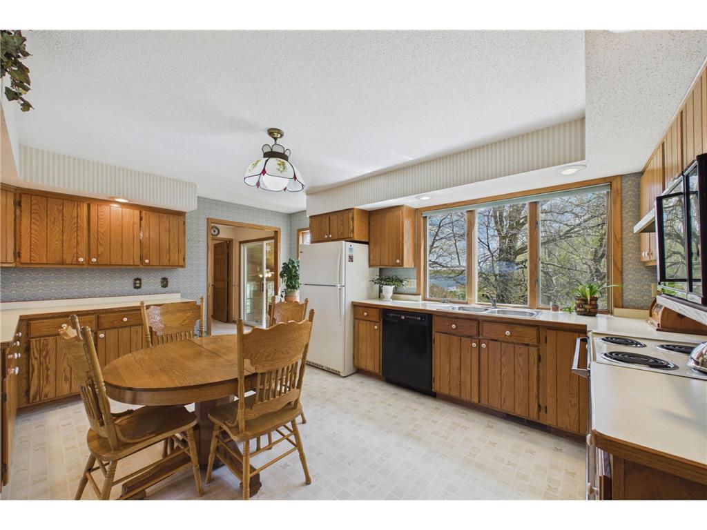2151 150th Street New Richmond WI 54017 6817685 image9