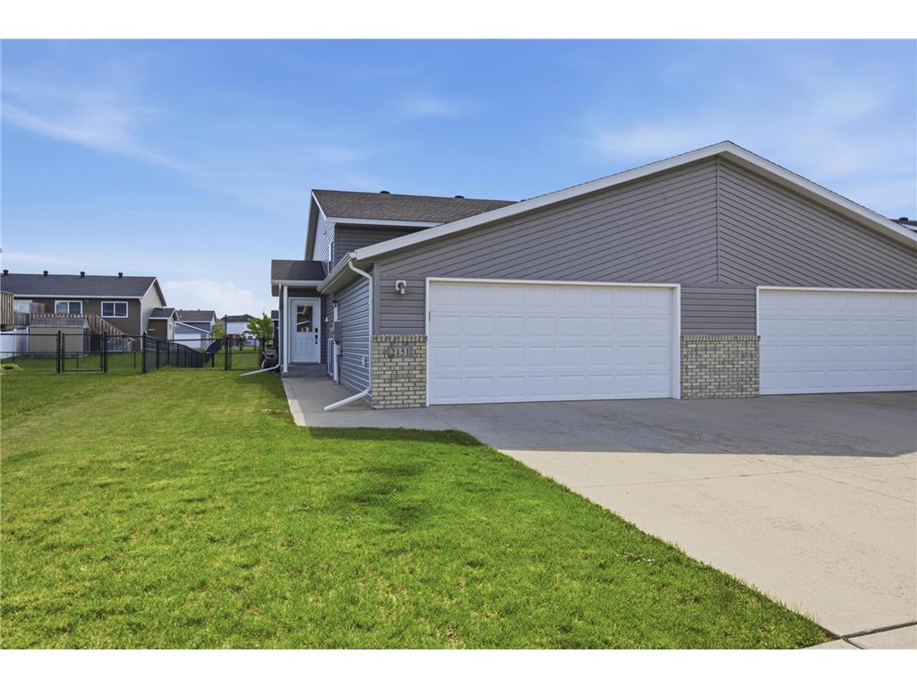 2151 Admiral Drive W West Fargo ND 58078 7093664 image1