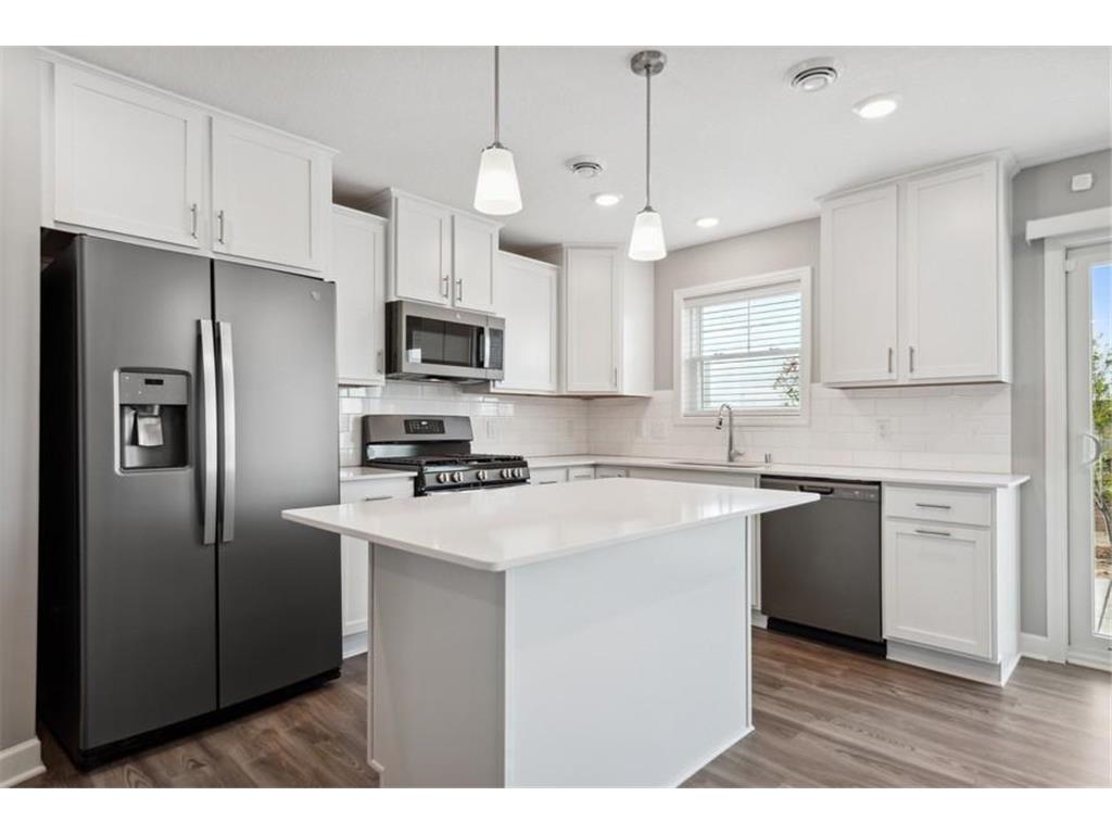 2153 Bay Drive Lino Lakes MN 55038 6438487 image1