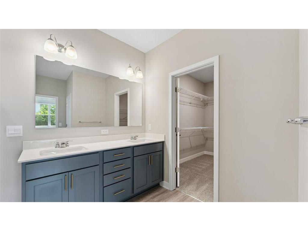 2153 Bluff Heights Drive Shakopee MN 55379 7062849 image10