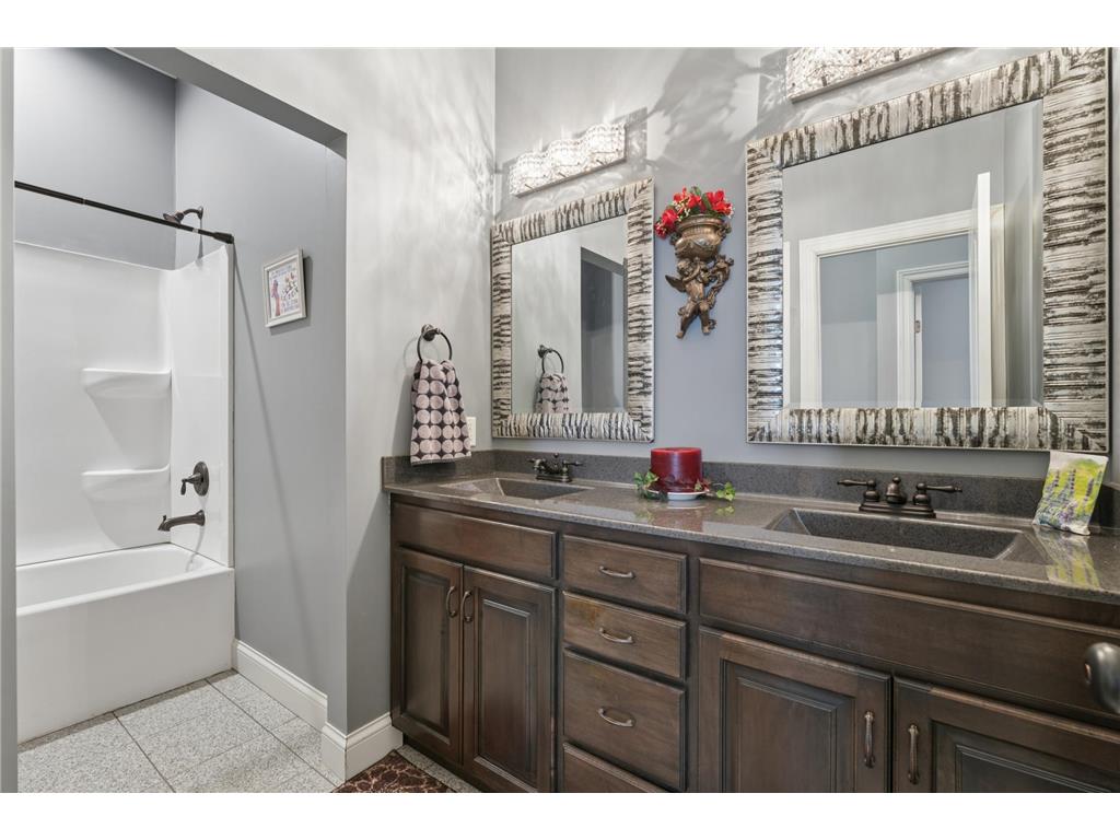 21530 Nightingale Street NW Oak Grove MN 55011 7062331 image25