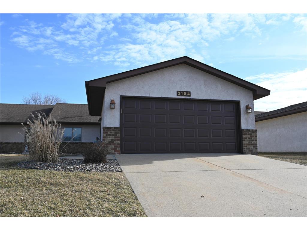 2154 Vierling Drive E Shakopee MN 55379 6507009 image1