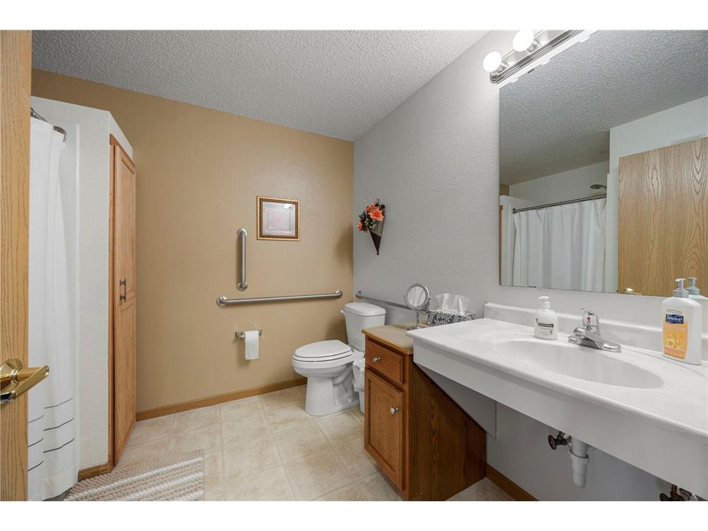 2155 6th Lane SE #202 Cambridge MN 55008 7044963 image73