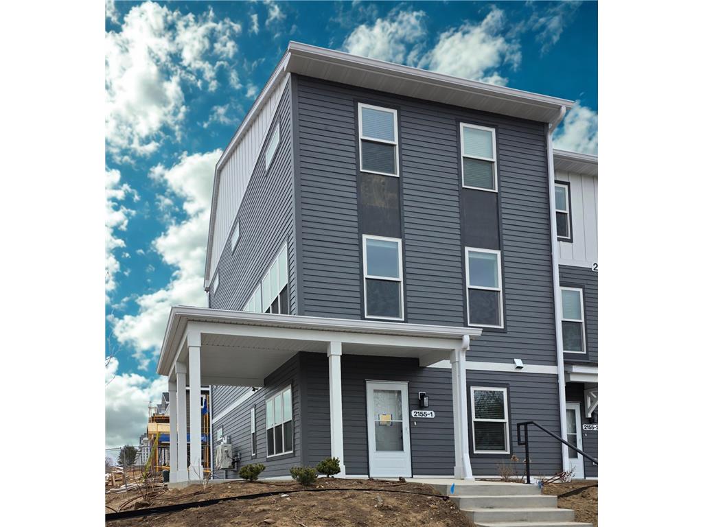 2155 Ivy Avenue E #1 Saint Paul MN 55119 7043741 image1