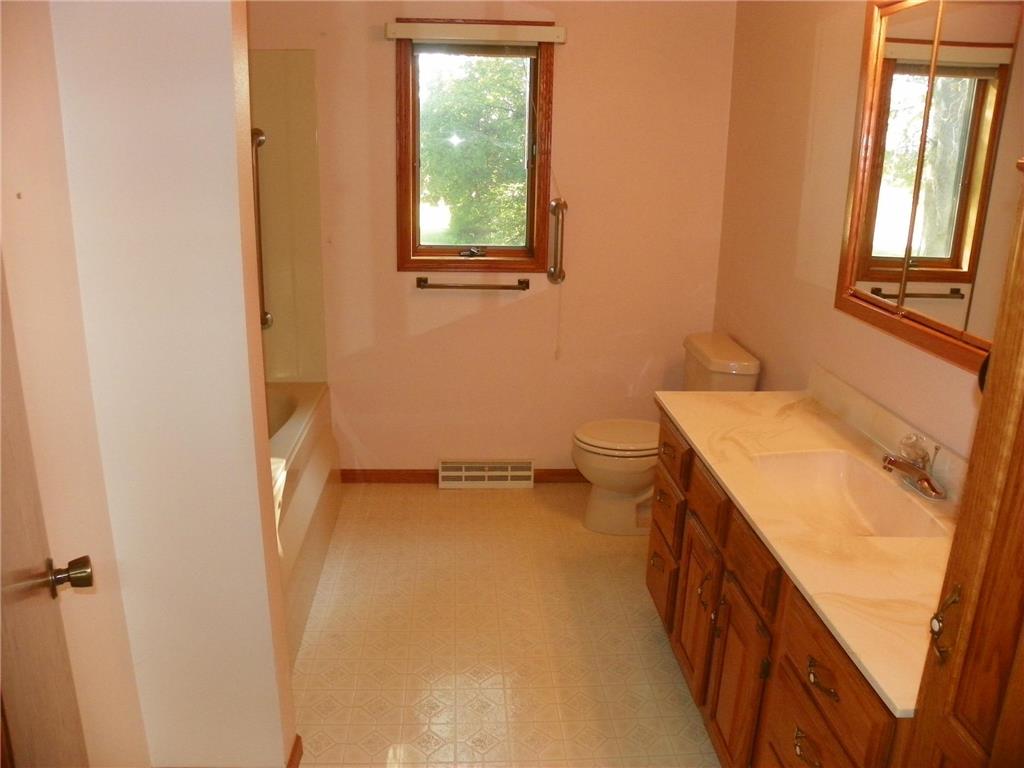 21553 County Road 34 Eden Valley MN 55329 6794880 image34