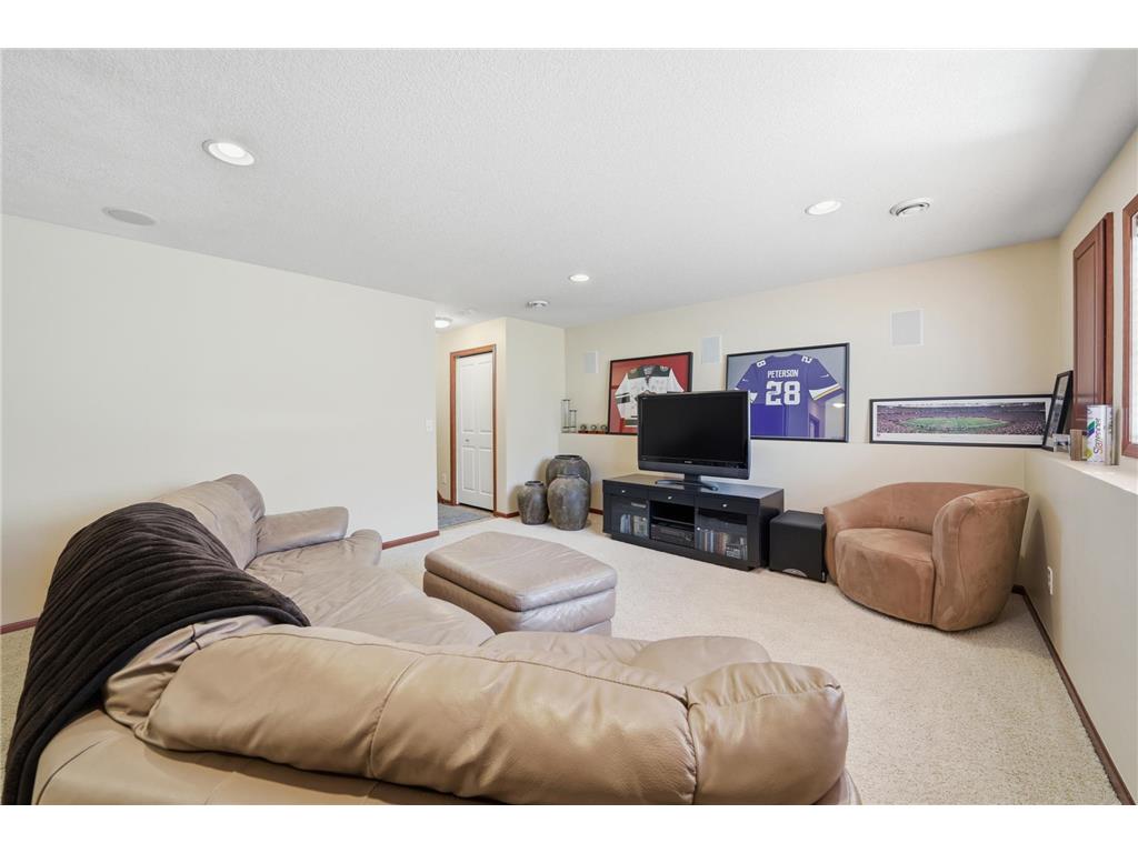 2156 Cedar Grove Trail Eagan MN 55122 7046375 image25