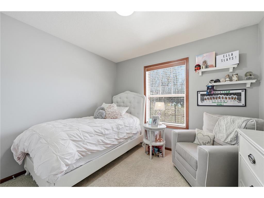 2156 Cedar Grove Trail Eagan MN 55122 7046375 image28