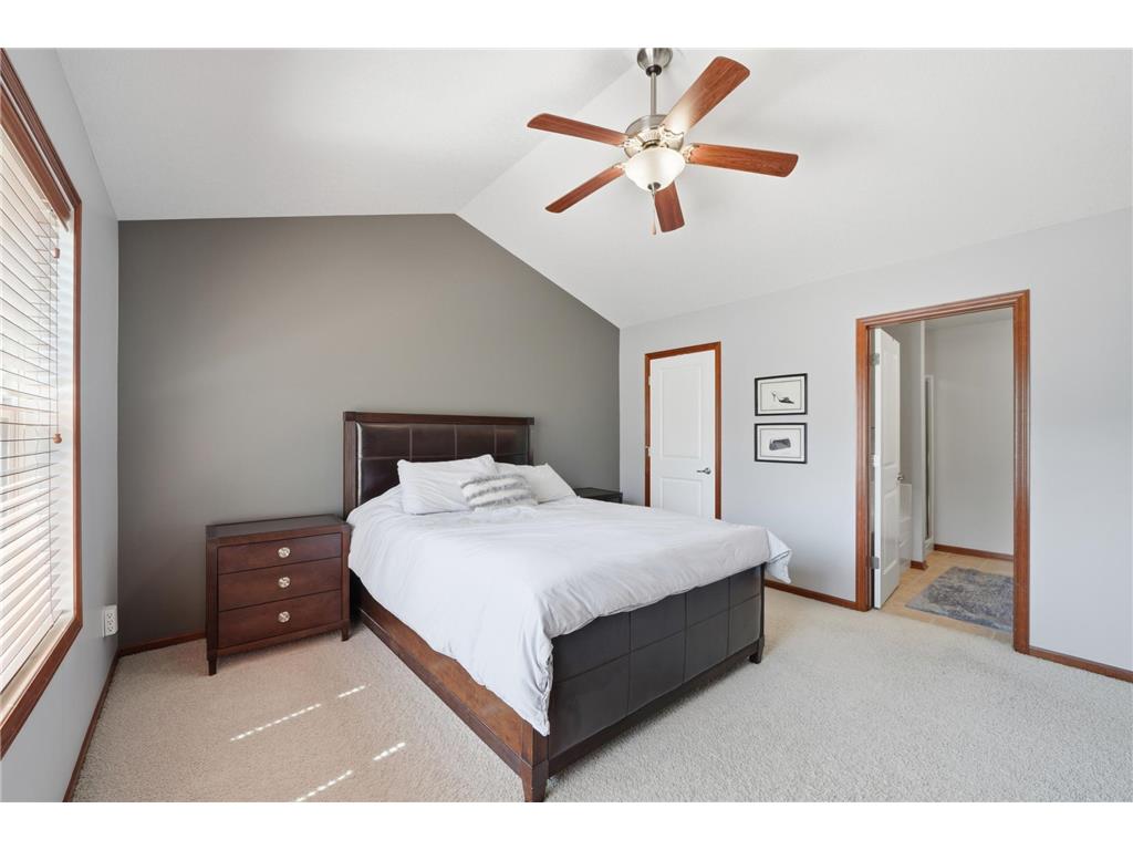 2156 Cedar Grove Trail Eagan MN 55122 7046375 image31