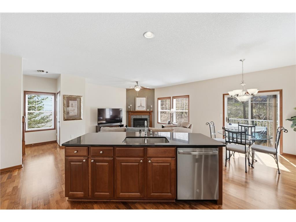 2156 Cedar Grove Trail Eagan MN 55122 7046375 image7
