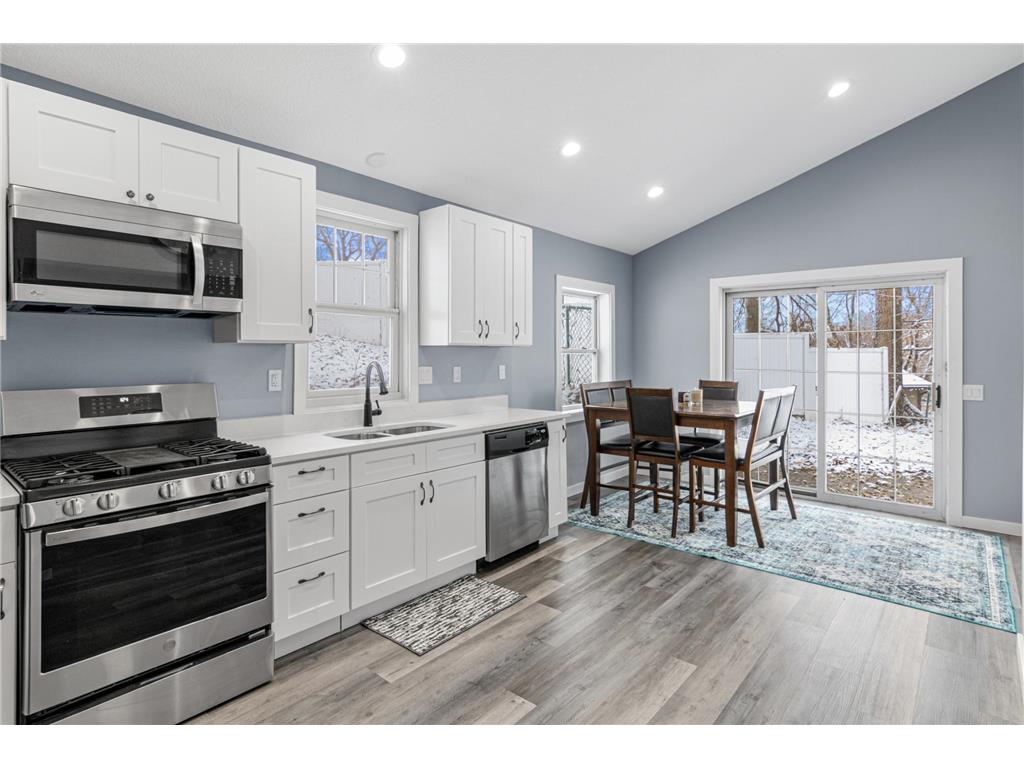 2156 Sandy Lane Mound MN 55364 - Lake Minnetonka 7005884 image16