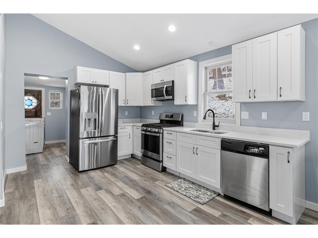 2156 Sandy Lane Mound MN 55364 - Lake Minnetonka 7005884 image17