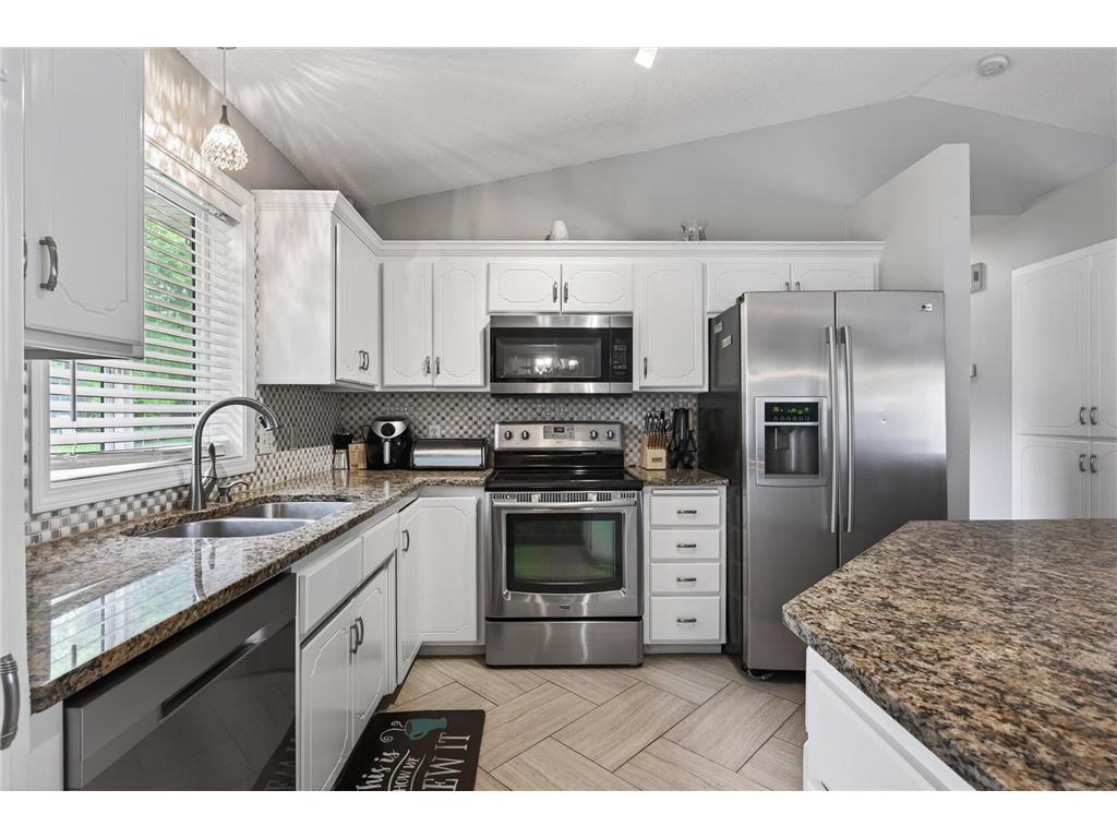 2157 123rd Lane NW Coon Rapids MN 55448 7078351 image9