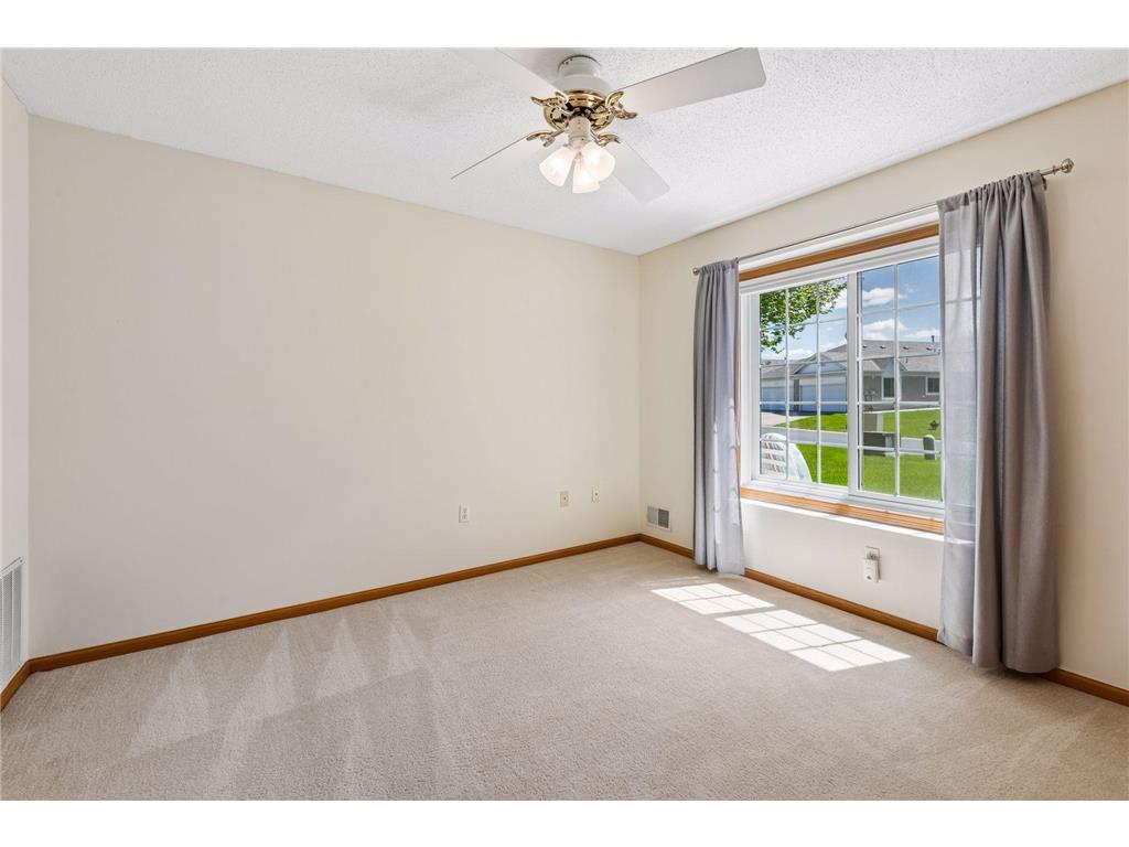 2157 Boulder Pointe Shakopee MN 55379 7062958 image24