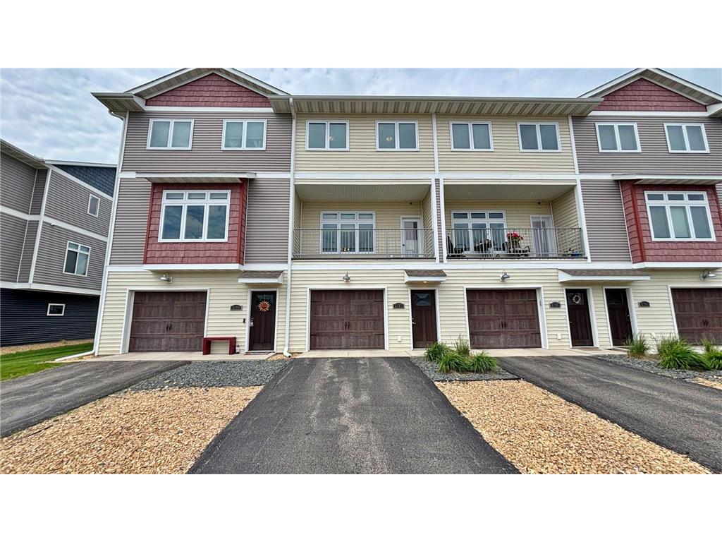 2157 Rolling Green Lane North Mankato MN 56003 7087400 image1