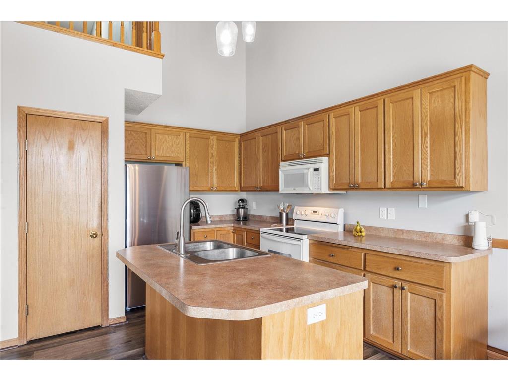 2159 Cleveland Way S Cambridge MN 55008 6780110 image11