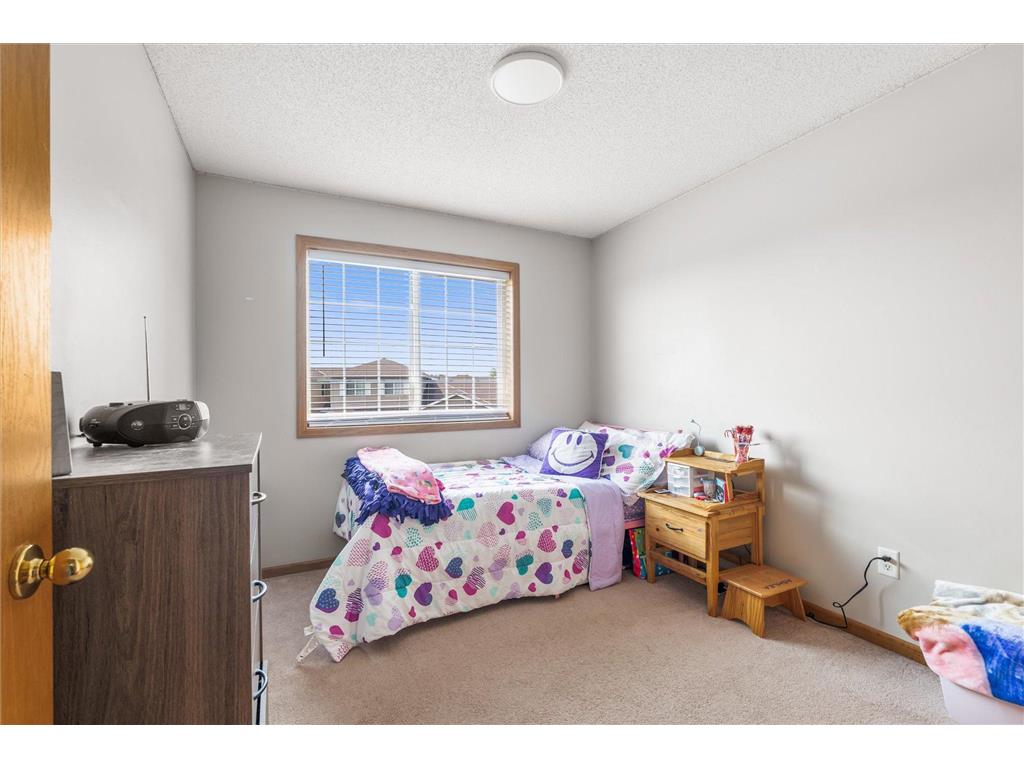 2159 Cleveland Way S Cambridge MN 55008 6780110 image25