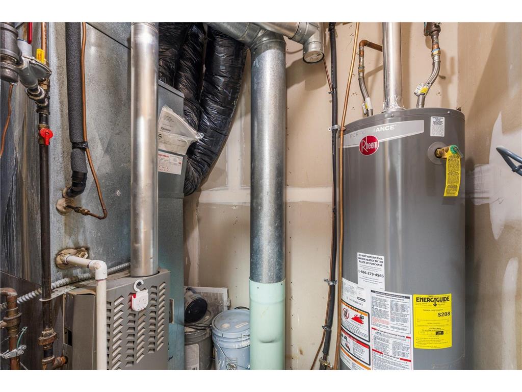 2159 Cleveland Way S Cambridge MN 55008 6780110 image28