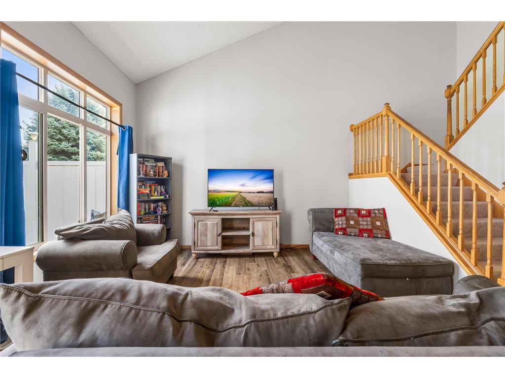 2159 Cleveland Way S Cambridge MN 55008 6780110 image6