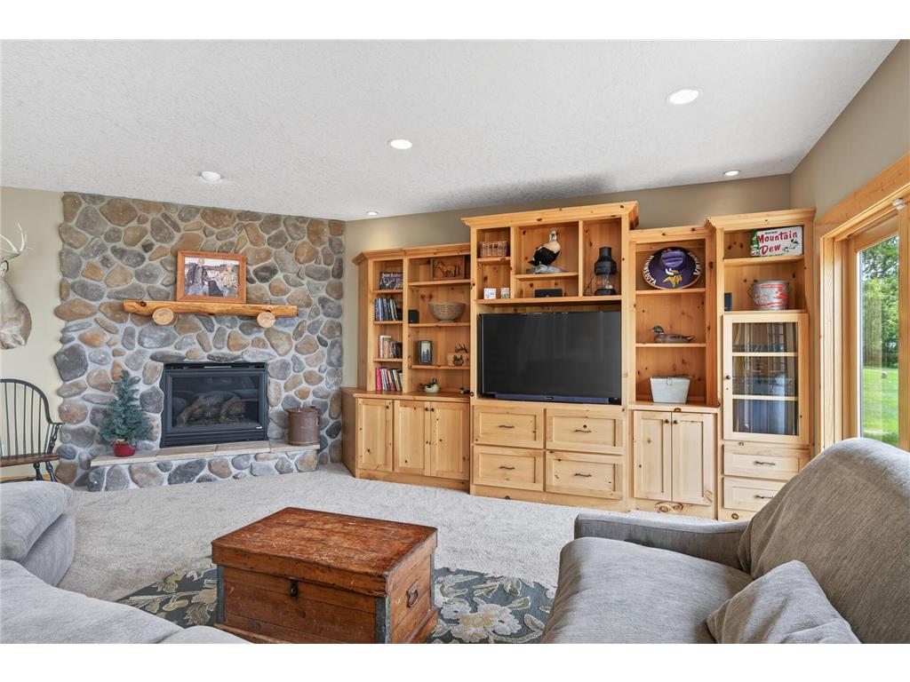 21590 S Lake George Drive NW Oak Grove MN 55011 - George Lake 7098479 image15